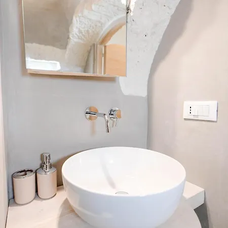 Trullo White Dream Con Piscina