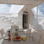 Apartment Trullo White Dream Con Piscina Carovigno
