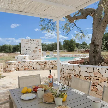 Trullo White Dream Con Piscina *